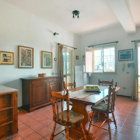 بيت للعطل With Private Pool, Terrauzza